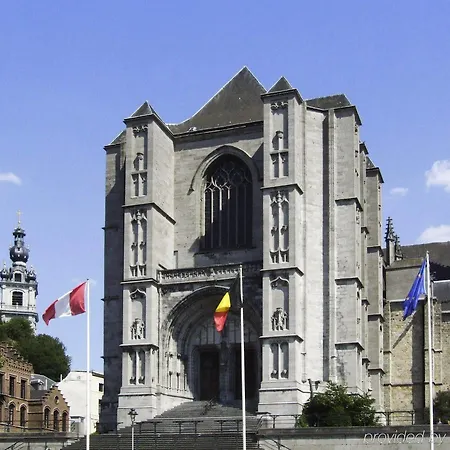 Gare 3* Mons